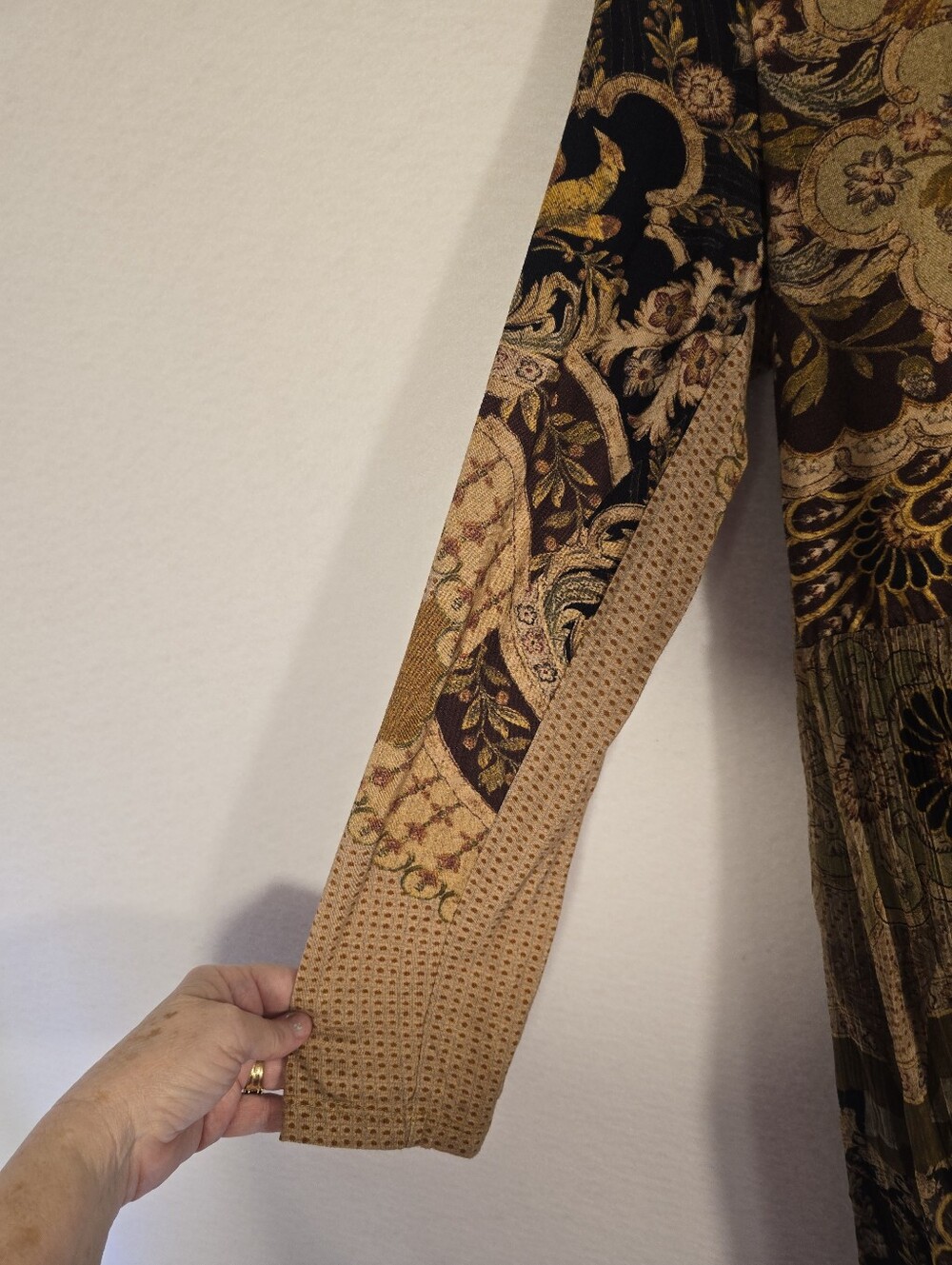 Soft Surrounding Fall Stretchy Gold Olive Baroque Lined Maxi Dress. Ladies 8 - Picture 7 of 15